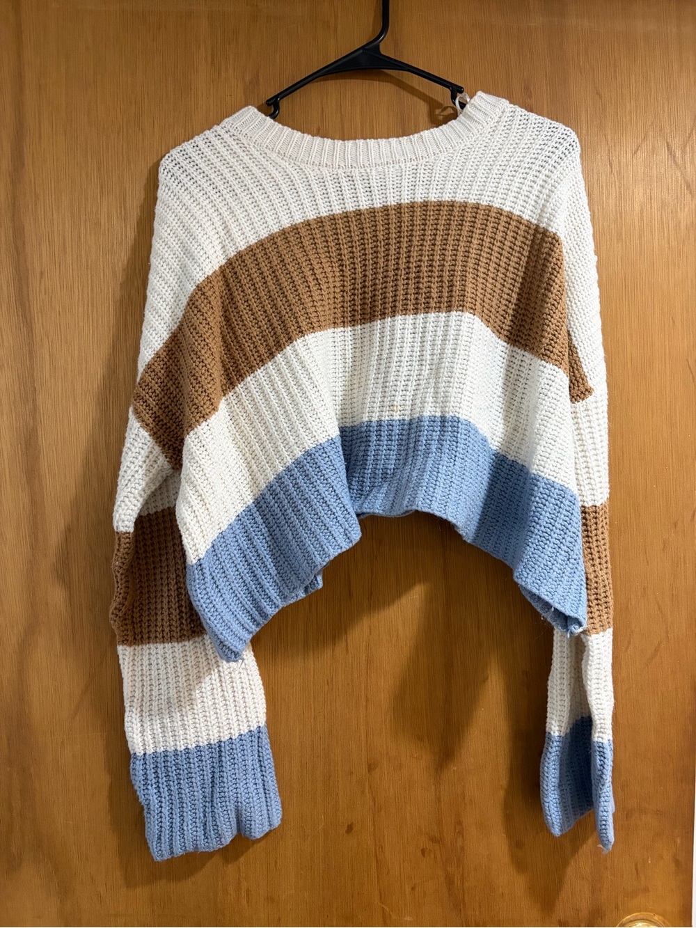 moon & madison Cropped Striped Crewneck Sweater in Cream, Tan & Light Blue